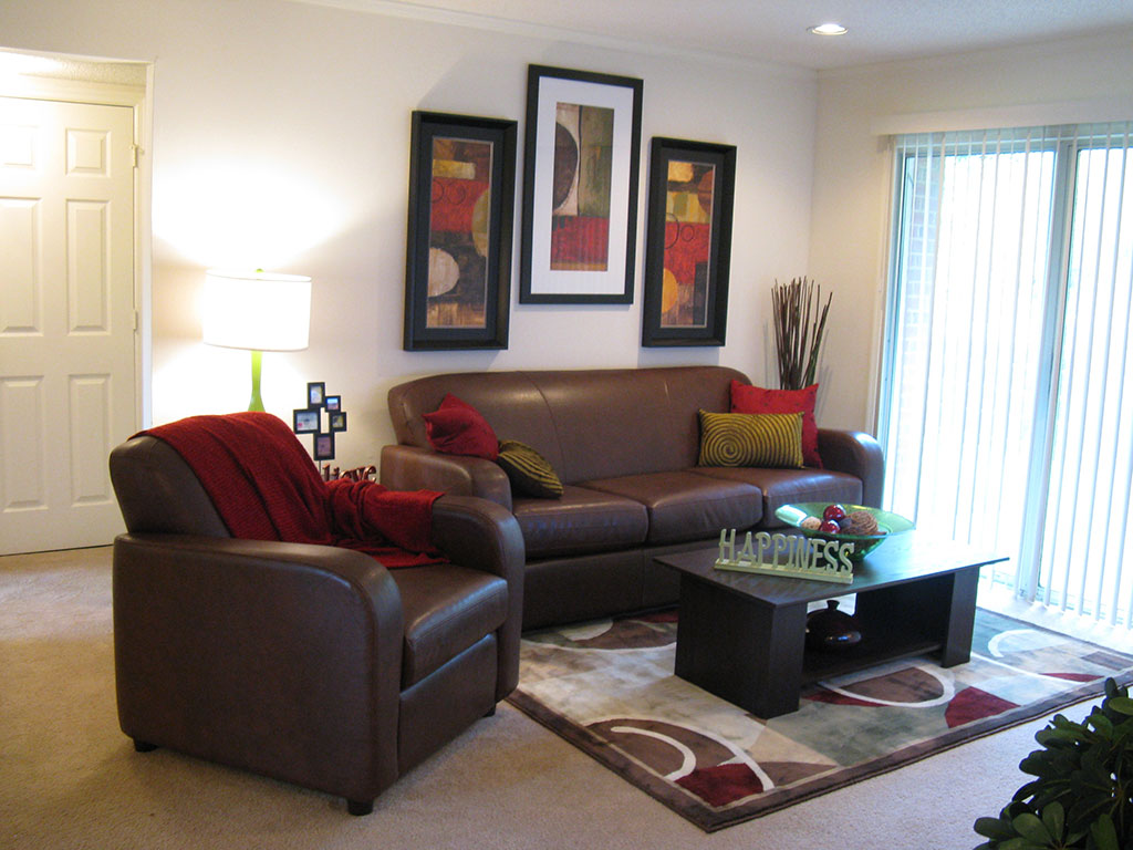 3 Bedrooms - $750 - $770